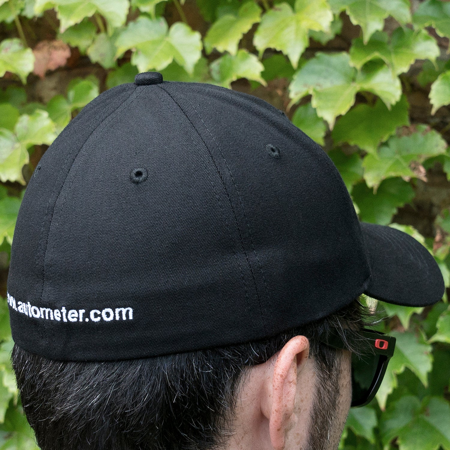 AutoMeter 0439SM - HAT, NU-FIT SMALL-MEDIUM, BLACK, 'CORPORATE'