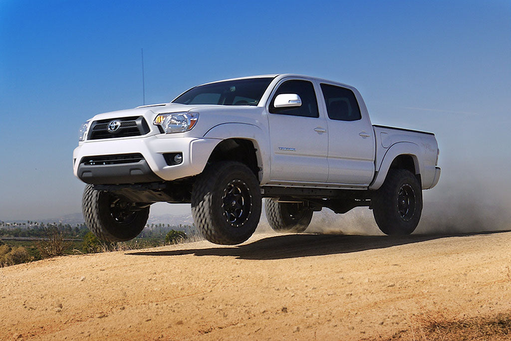 ICON Vehicle Dynamics 58735E - 05-23 TACOMA EXT TRAVEL 2.5 VS RR CDEV COILOVER KIT 3