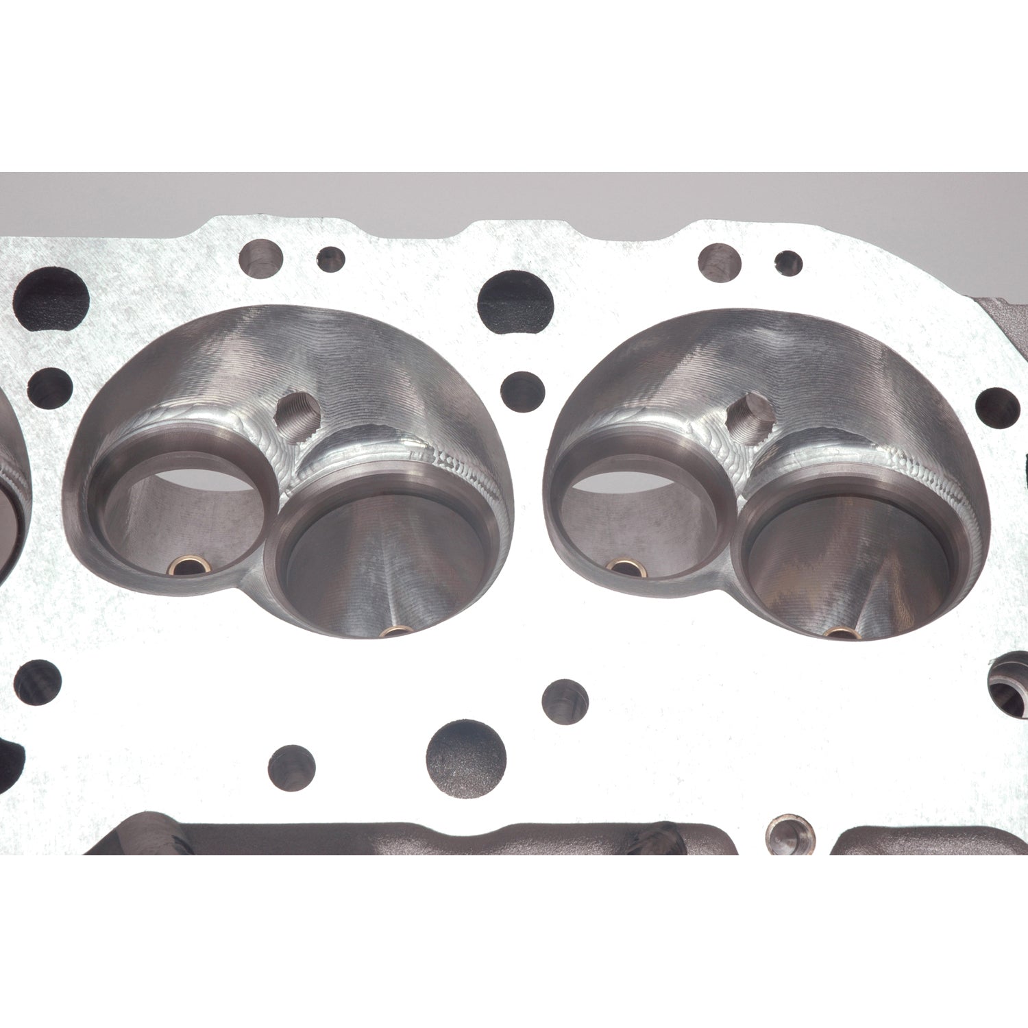 Edelbrock 61419 Engine Cylinder Head