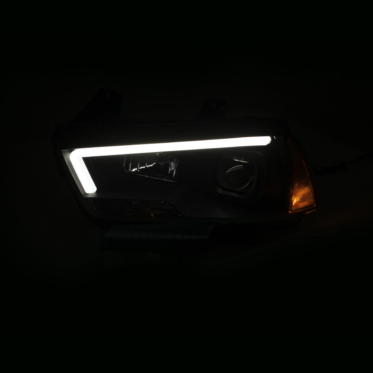 ANZO USA 121524 - Headlight Set