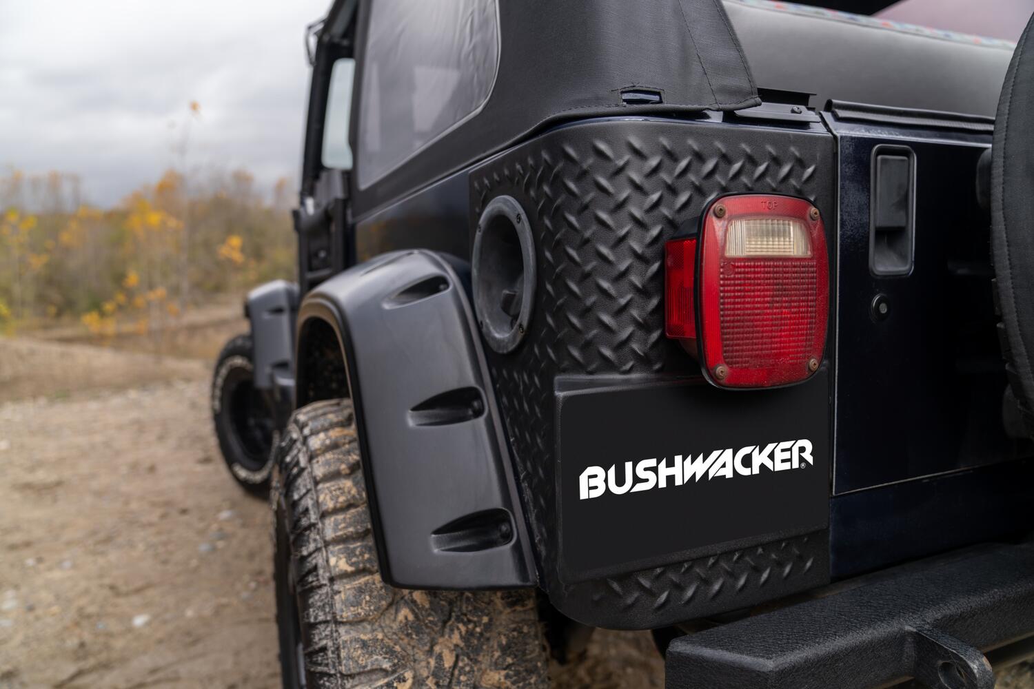 Bushwacker 14004 - Fender Corner Guard