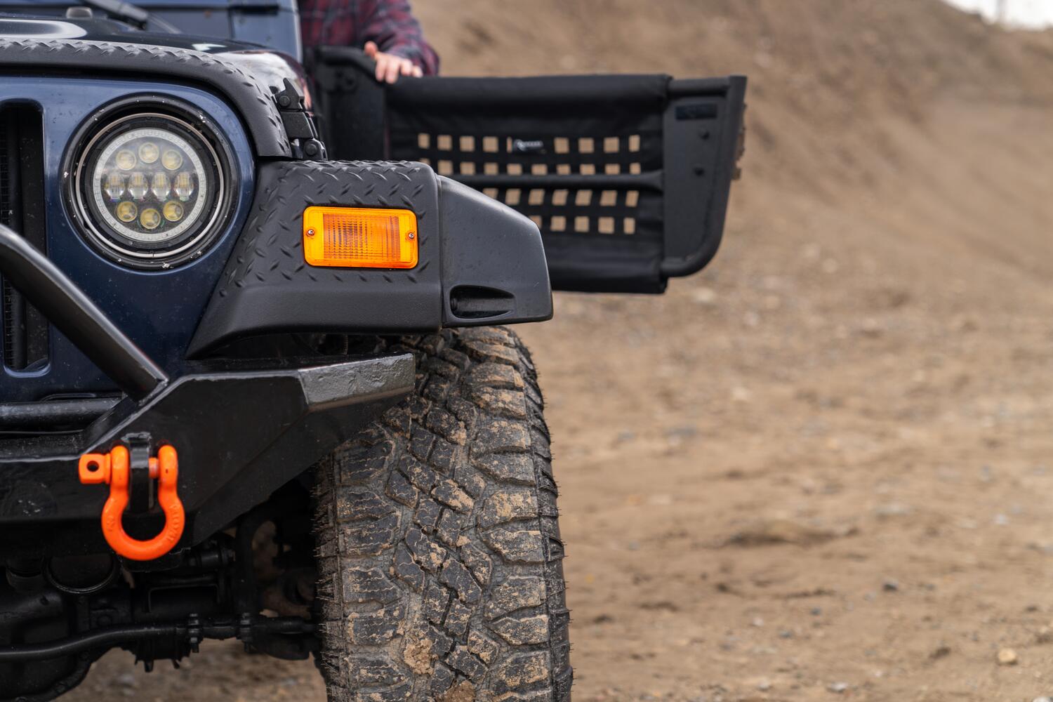 Bushwacker 14007 - Fender Corner Guard
