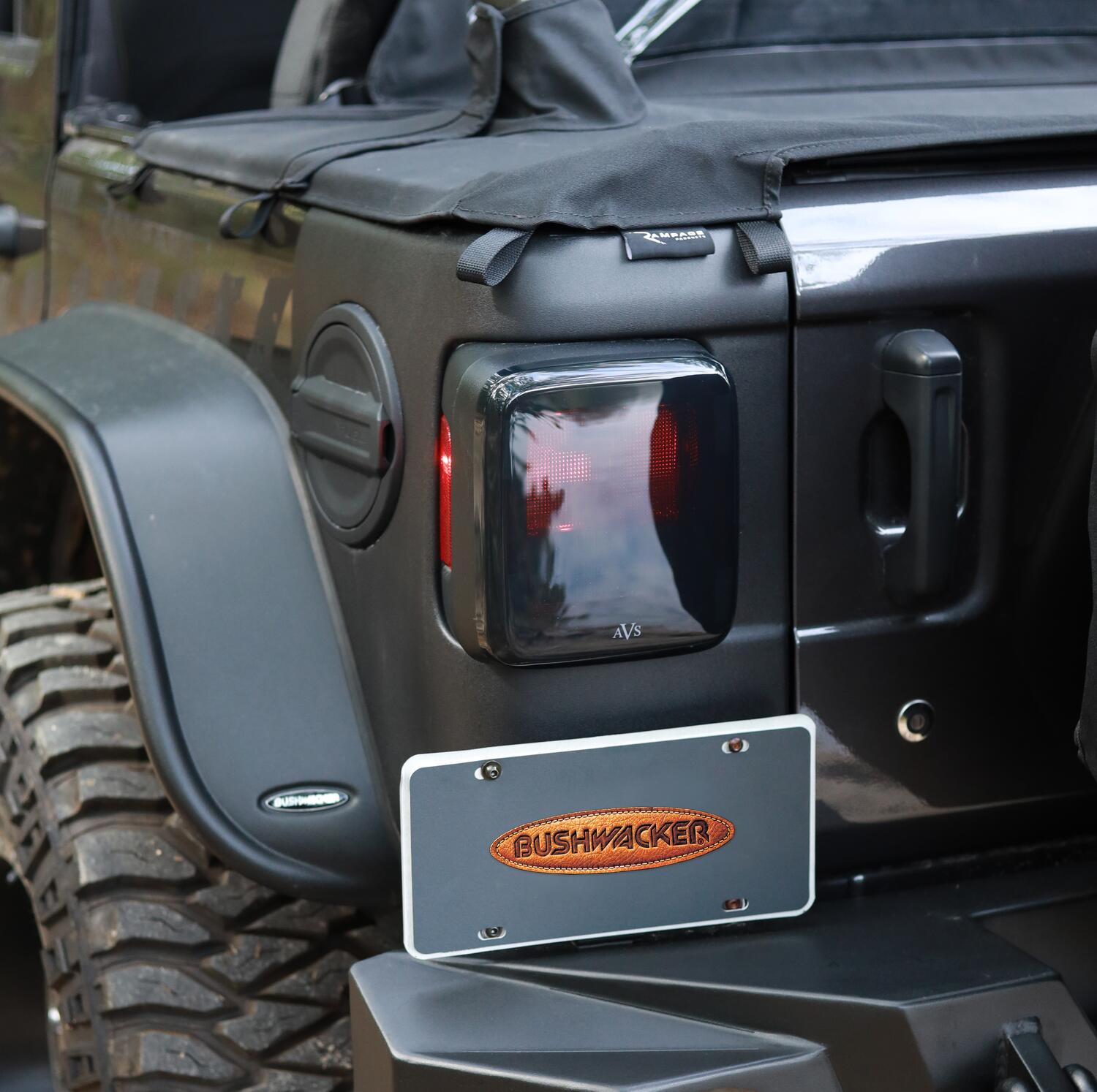 Bushwacker 14084 - Fender Corner Guard