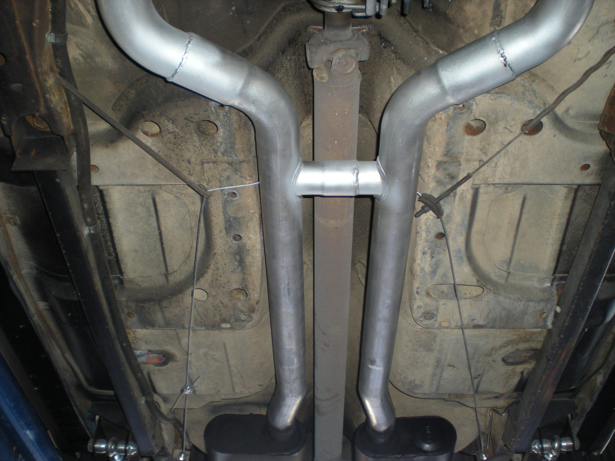 Flowmaster 17129 - American Thunder Crossmember-Back Exhaust System Fits 1967-1968 Camaro And Firebird With V8 Engine 2.50 Inch Aluminized Steel Aggressive To Moderate Sound Flowmaster 5