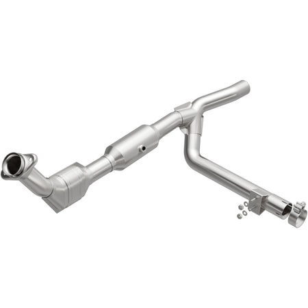 MagnaFlow Exhaust Products 21-249 - OEM Grade Direct-Fit Catalytic Converter 1