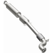 MagnaFlow Exhaust Products 21-365 - OEM Grade Direct-Fit Catalytic Converter 2