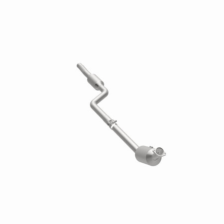 MagnaFlow Exhaust Products 21-437 - OEM Grade Direct-Fit Catalytic Converter 2