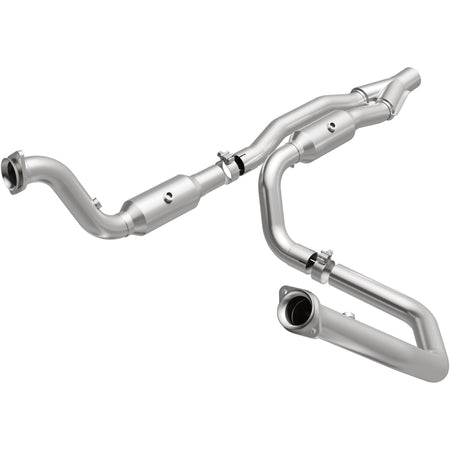 MagnaFlow Exhaust Products 21-457 - OEM Grade Direct-Fit Catalytic Converter 4