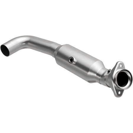 MagnaFlow Exhaust Products 21-467 - OEM Grade Direct-Fit Catalytic Converter 2