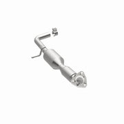 MagnaFlow Exhaust Products 21-481 - OEM Grade Direct-Fit Catalytic Converter 3