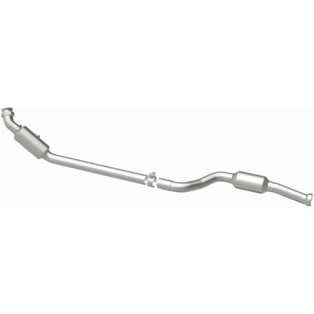 MagnaFlow Exhaust Products 21-563 - OEM Grade Direct-Fit Catalytic Converter 2