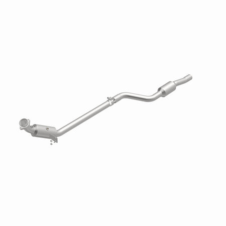 MagnaFlow Exhaust Products 21-564 - OEM Grade Direct-Fit Catalytic Converter 1