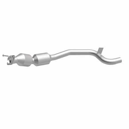 MagnaFlow Exhaust Products 21-608 - OEM Grade Direct-Fit Catalytic Converter 2
