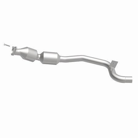 MagnaFlow Exhaust Products 21-608 - OEM Grade Direct-Fit Catalytic Converter 6