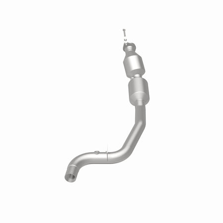 MagnaFlow Exhaust Products 21-608 - OEM Grade Direct-Fit Catalytic Converter 16