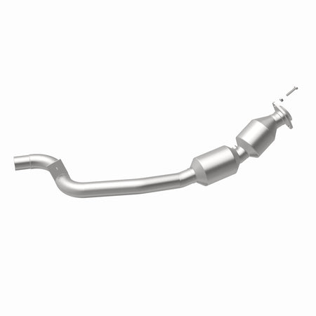 MagnaFlow Exhaust Products 21-608 - OEM Grade Direct-Fit Catalytic Converter 22