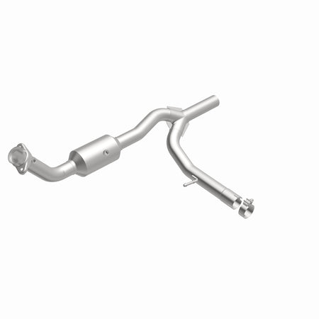 MagnaFlow Exhaust Products 21-834 - OEM Grade Direct-Fit Catalytic Converter 3