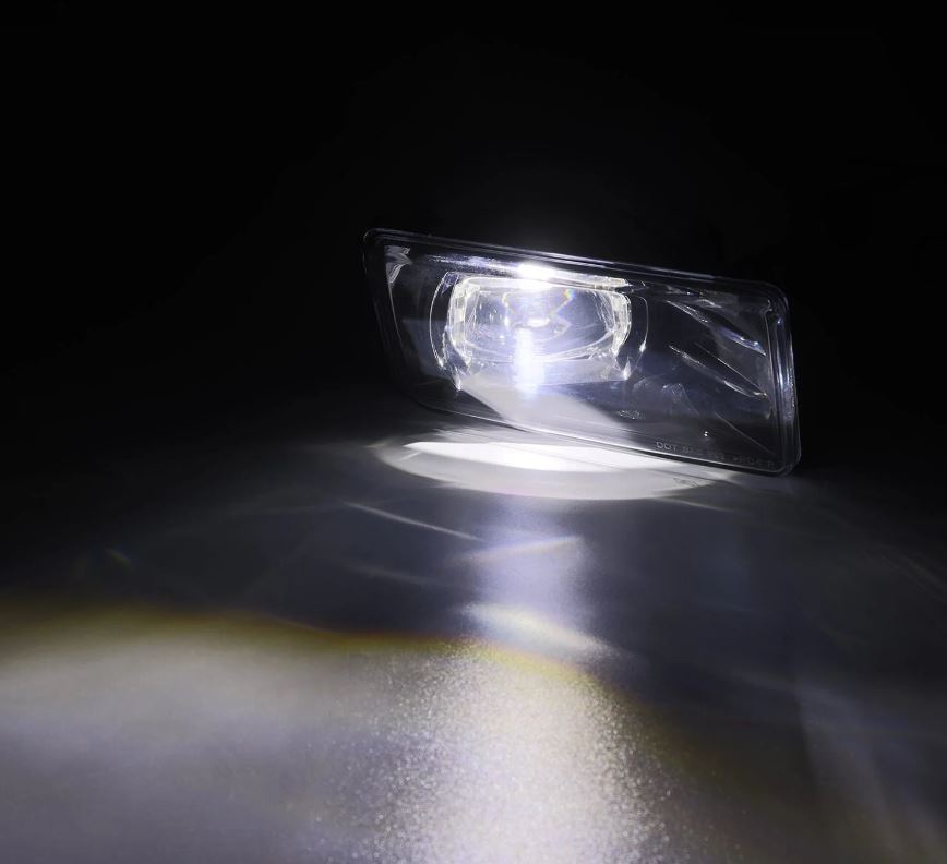 AlphaRex 210008 - DoubleTap Dual Color LED Projector Fog Lights