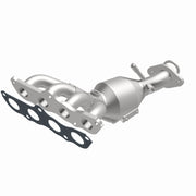 MagnaFlow Exhaust Products 22-064 OEM Grade one-piece catalytic converter with integrated exhaust manifold for 2011-2014