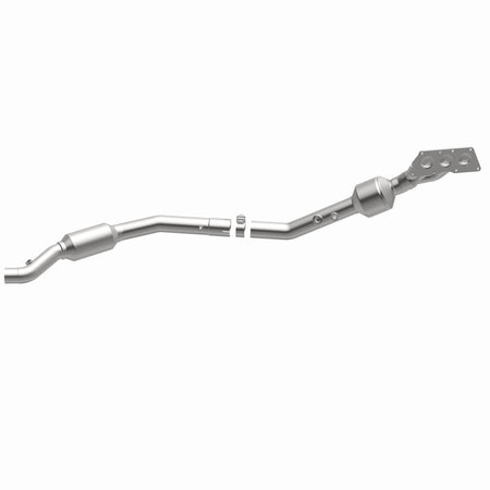 MagnaFlow Exhaust Products 22-068 - OEM Grade Manifold Catalytic Converter 4