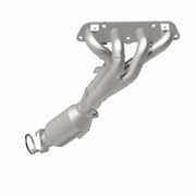 MagnaFlow Exhaust Products 22-119 OEM Grade one-piece catalytic converter with integrated exhaust manifold for 2016-2022