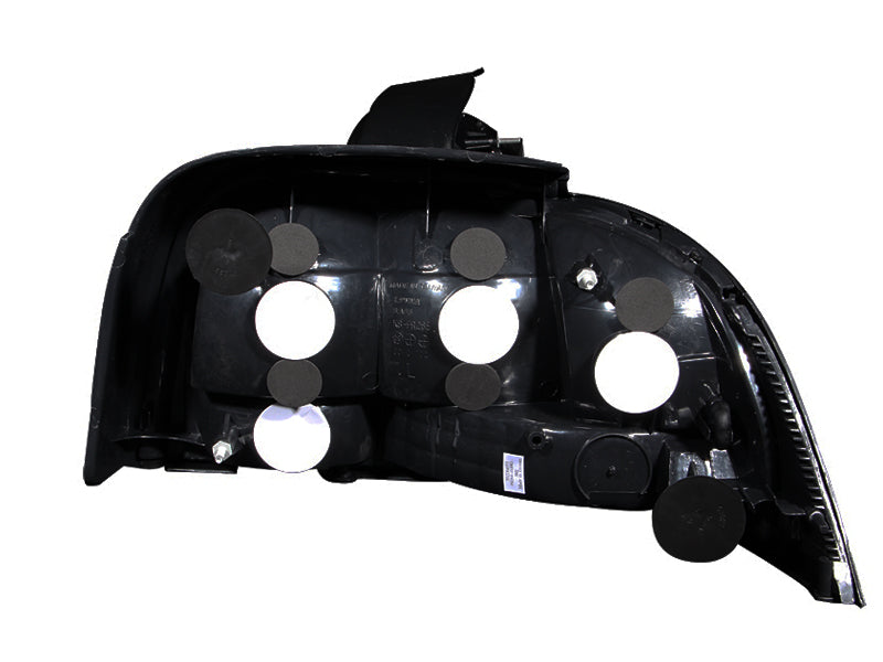 ANZO USA 221020 - Tail Light Set