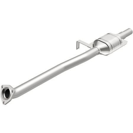 MagnaFlow Exhaust Products 23144 - Standard Grade Direct-Fit Catalytic Converter 1