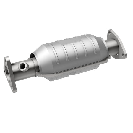 MagnaFlow Exhaust Products 23165 - HM Grade Direct-Fit Catalytic Converter 1