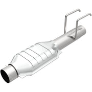 MagnaFlow Exhaust Products 23241 - Standard Grade Direct-Fit Catalytic Converter 3
