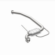 MagnaFlow Exhaust Products 23363 - Standard Grade Direct-Fit Catalytic Converter 2