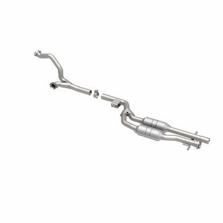 MagnaFlow Exhaust Products Exhaust MagnaFlow Exhaust Products 23843 - Standard Grade Direct-Fit Catalytic Converter