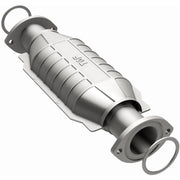 MagnaFlow Exhaust Products 23882 - HM Grade Direct-Fit Catalytic Converter 2