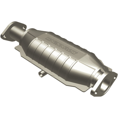 MagnaFlow Exhaust Products 23891 - Standard Grade Direct-Fit Catalytic Converter 1
