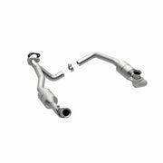 MagnaFlow Exhaust Products 24307 - HM Grade Direct-Fit Catalytic Converter 3