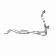 MagnaFlow Exhaust Products 24437 - HM Grade Direct-Fit Catalytic Converter 1