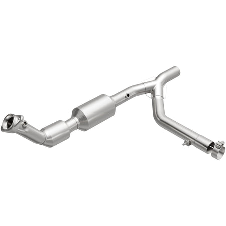 MagnaFlow Exhaust Products 280008 - OEM Grade Direct-Fit Catalytic Converter 4