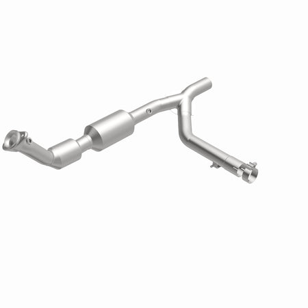 MagnaFlow Exhaust Products 280008 - OEM Grade Direct-Fit Catalytic Converter 5