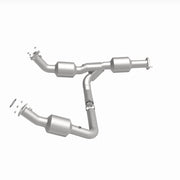 MagnaFlow Exhaust Products 280210 OEM Grade premium catalytic converter for 2018-2020 Chevrolet/GMC, view 2