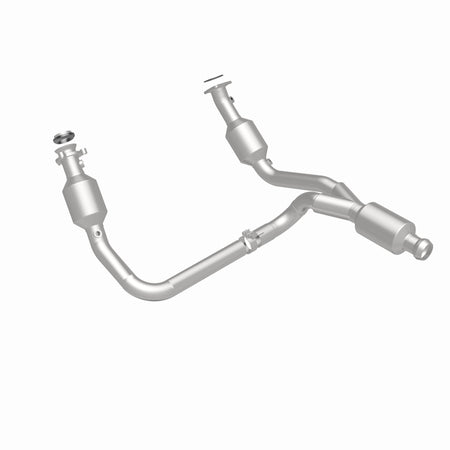 MagnaFlow Exhaust Products 280424 - OEM Grade Direct-Fit Catalytic Converter 17