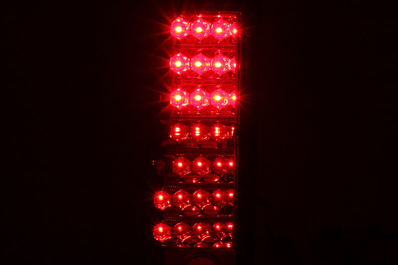 ANZO USA 311034 - Tail Light Set