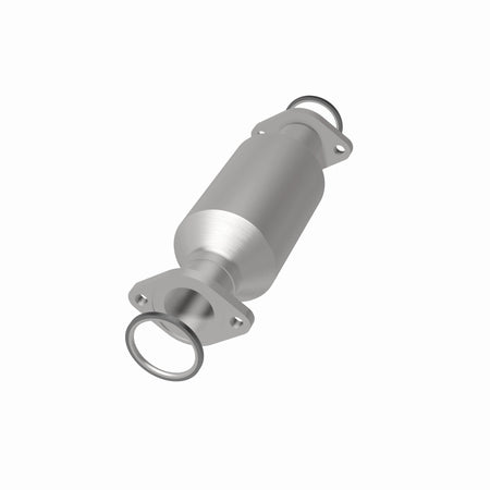 MagnaFlow Exhaust Products 3322886 - California CARB Direct-Fit Catalytic Converter 4