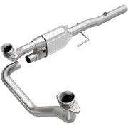 MagnaFlow Exhaust Products 3391285 - California CARB Direct-Fit Catalytic Converter 1
