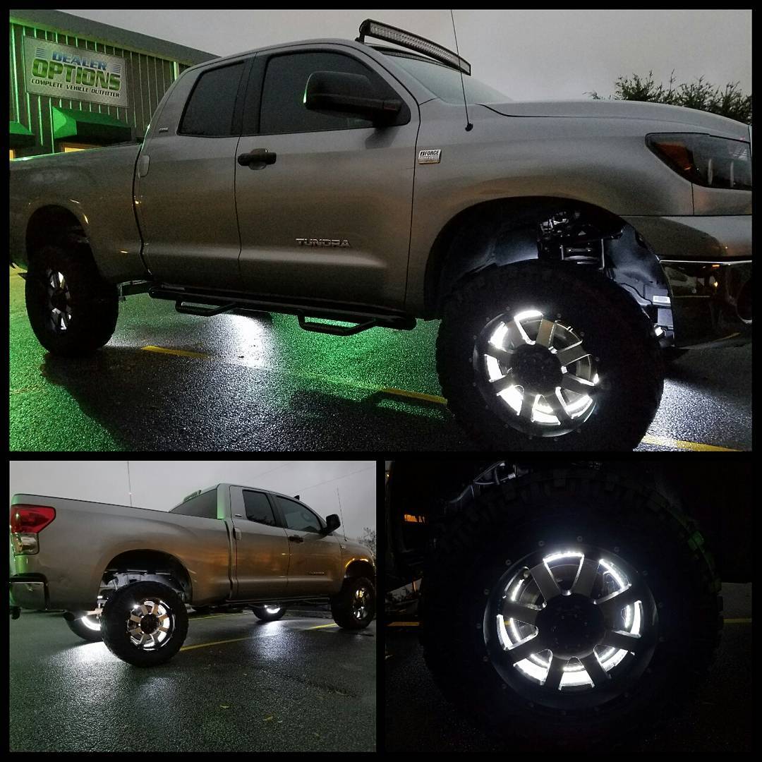 Oracle Lighting 4215-001 Wheel Accent Light