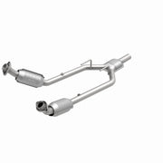 MagnaFlow Exhaust Products 444080 - California CARB Direct-Fit Catalytic Converter 2