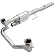 MagnaFlow Exhaust Products 4451285 - California CARB Direct-Fit Catalytic Converter 1