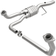 MagnaFlow Exhaust Products 4451295 - California CARB Direct-Fit Catalytic Converter 1
