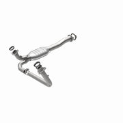 MagnaFlow Exhaust Products 4451457 - California CARB Direct-Fit Catalytic Converter 4