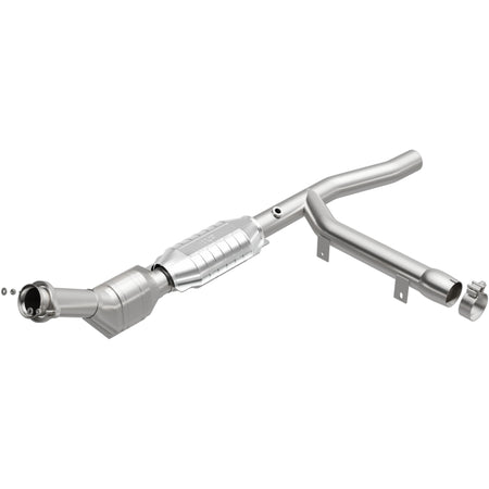MagnaFlow Exhaust Products 447132 - California CARB Direct-Fit Catalytic Converter 1