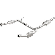MagnaFlow Exhaust Products 447253 - California CARB Direct-Fit Catalytic Converter 1
