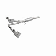 MagnaFlow Exhaust Products 447255 - California CARB Direct-Fit Catalytic Converter 1